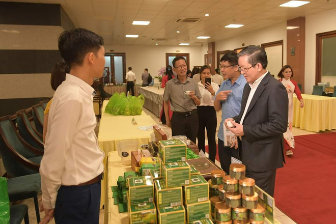 Phát triển kinh tế tập thể: Cần thay đổi tư duy sản xuất của nông dân ảnh 2