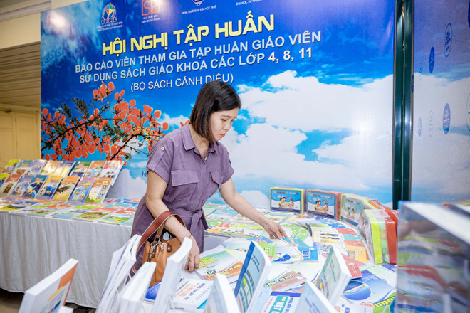 Thứ trưởng Bộ GD-ĐT: Nhận thức giáo viên quyết định thành công đổi mới ảnh 2