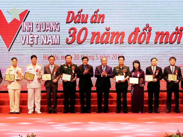 Vinh danh 9 công trình ghi nhận trí tuệ, công sức của người lao động ảnh 1