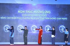 Trung ương Hội Liên hiệp phụ nữ Việt Nam tổ chức Lễ phát động chiến dịch truyền thông nâng cao nhận thức của phụ nữ trên không gian mạng sáng 14/12. (Ảnh: PV/Vietnam+)