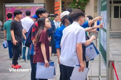 Hơn 103.000 thí sinh Hà Nội làm thủ tục dự thi vào lớp 10 công lập 