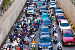 Hà Nội: Giao thông đông đúc trong buổi sáng làm việc đầu tiên sau kỳ nghỉ dài