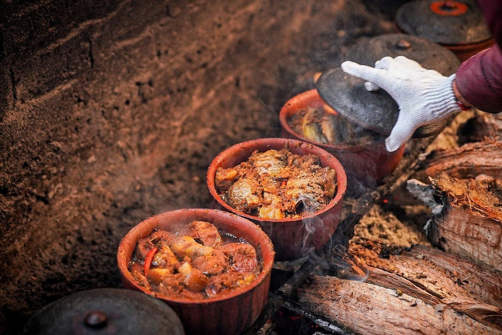Cá kho Vũ Đại: Món ăn dân dã, đặc sản nức tiếng của quê hương Hà Nam |  Vietnam+ (VietnamPlus)
