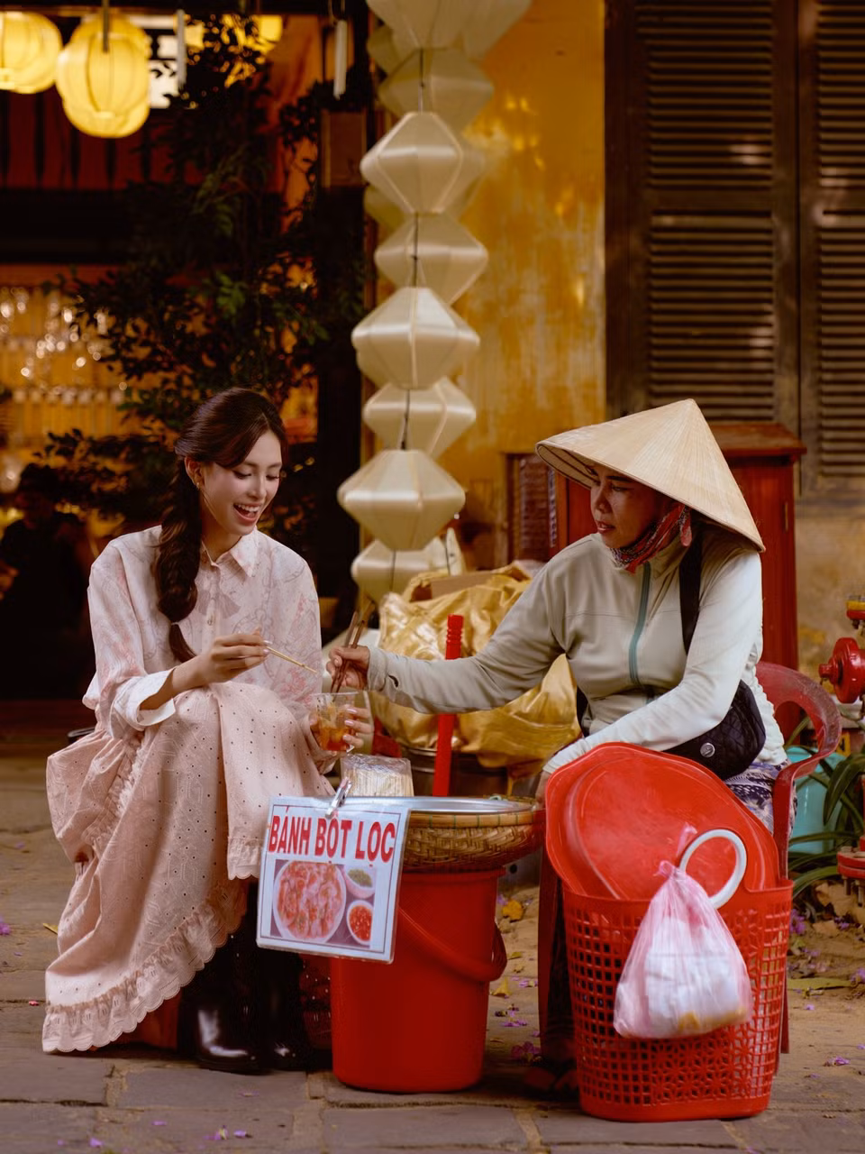 Ngay trong nhiệm kỳ Hoa hậu Việt Nam, cô gây ấn tượng với dự án nhân ái “Hành trình của nước,” mang nước sạch đến người dân bản Nịu (tỉnh Quảng Bình, nay là Quảng Trị). Dự án giúp Trần Tiểu Vy lọt top 5 Dự án Nhân ái xuất sắc nhất tại Miss World 2018.