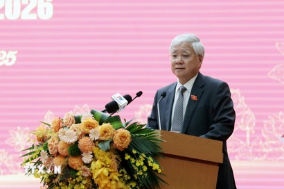 Phó Chủ tịch Thường trực Quốc hội Đỗ Văn Chiến phát biểu tại buổi lễ. (Nguồn: TTXVN)