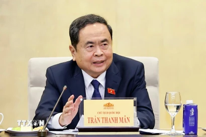 Chủ tịch Quốc hội Trần Thanh Mẫn, Trưởng Ban Tổ chức Diễn đàn về xây dựng pháp luật phát biểu. (Ảnh: Doãn Tấn/TTXVN)