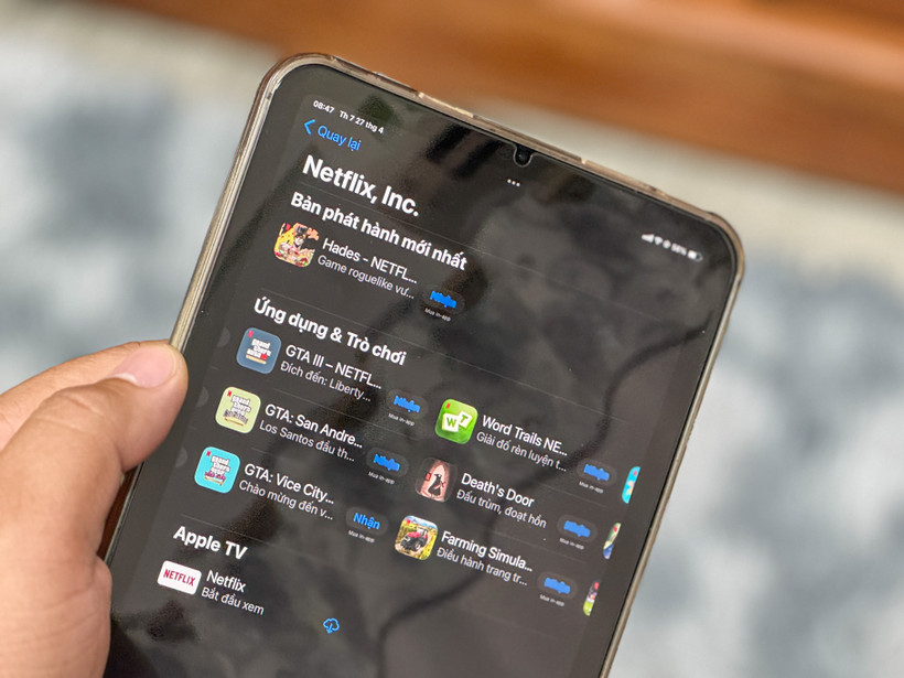 Người dùng vẫn có thể tải về game "lậu" được phát hành bởi Netflix trên App Store. (Ảnh: Minh Sơn/Vietnam+)