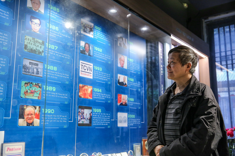 Tiến sỹ Nguyễn Chí Công vẫn luôn đau đáu về việc thành lập một bảo tàng công nghệ thông tin đầu tiên của Việt Nam. (Ảnh: Minh Sơn/Vietnam+)