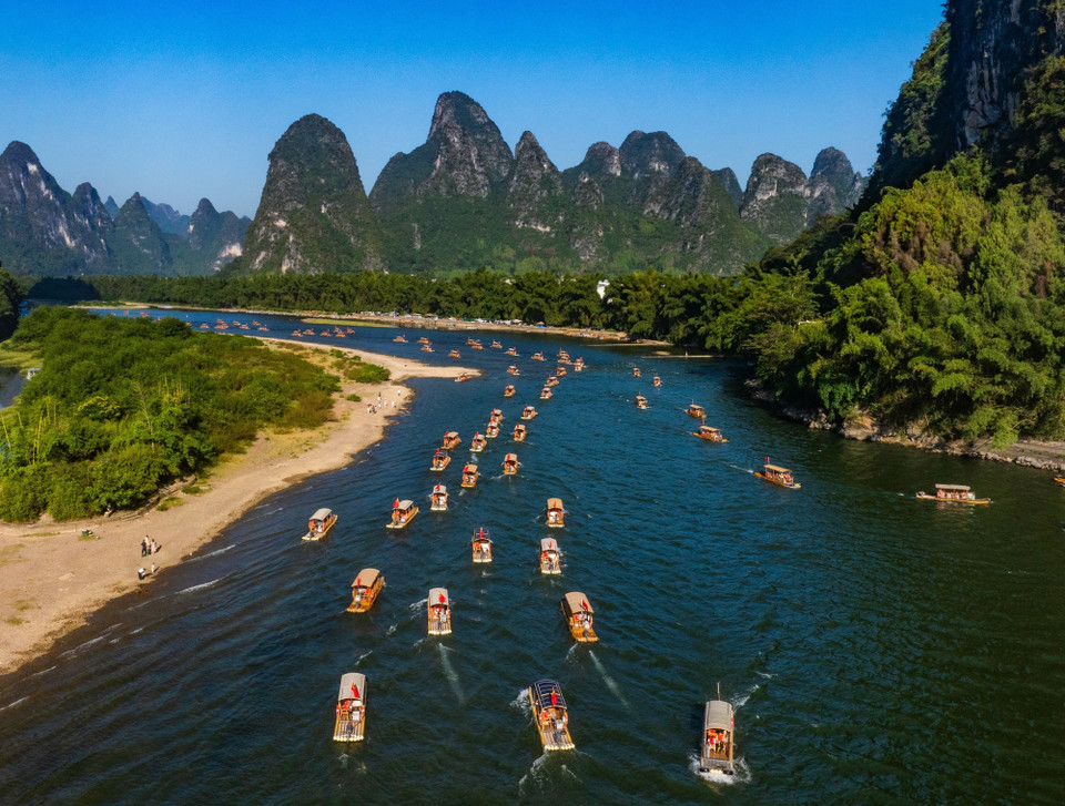 Cảnh đẹp mùa thu tại khu tự trị dân tộc Choang Quảng Tây, Trung Quốc. (Ảnh: THX/TTXVN)