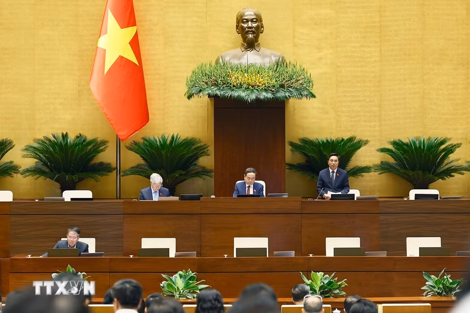 Phó Chủ tịch Quốc hội Nguyễn Doãn Anh điều hành phiên họp. (Ảnh: Doãn Tấn/TTXVN)