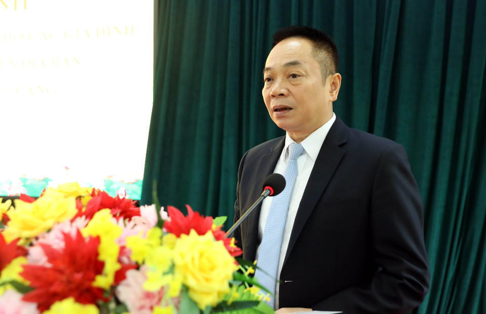 Chánh Văn phòng TTXVN Ngô Thanh Sơn phát biểu tại chương trình tặng quà. (Ảnh: Quang Cường/TTXVN)