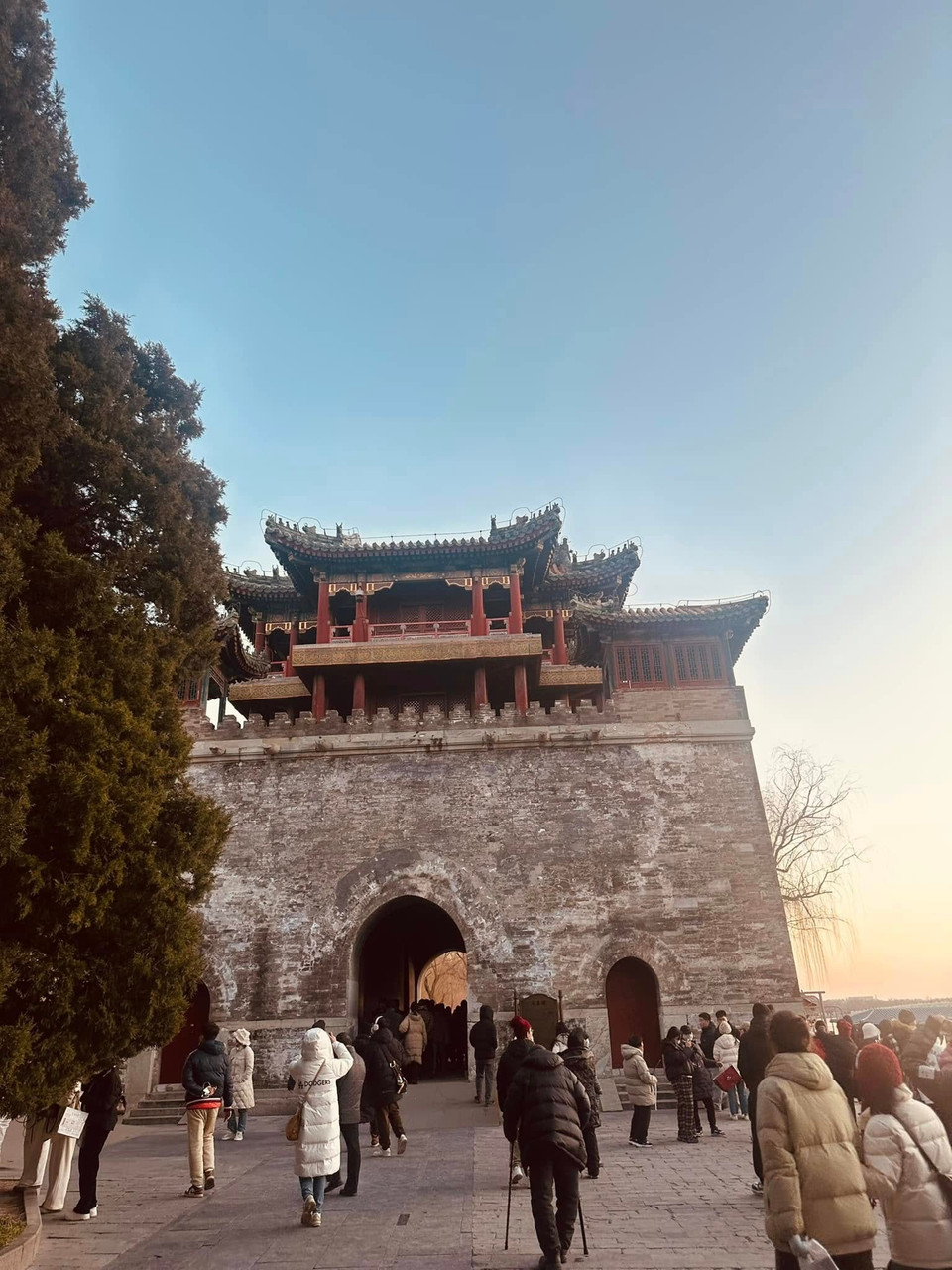 Di Hòa Viên không chỉ là điểm đến lý tưởng để du khách khám phá kiến trúc độc đáo của Trung Hoa mà còn là biểu tượng cho sự thịnh vượng và tinh hoa văn hóa của triều đại nhà Thanh và là nơi nghỉ dưỡng của các hoàng đế nhà Thanh, ẩn chứa nhiều giá trị văn hóa và nghệ thuật độc đáo. (Ảnh: Anh Quang/Vietnam+)