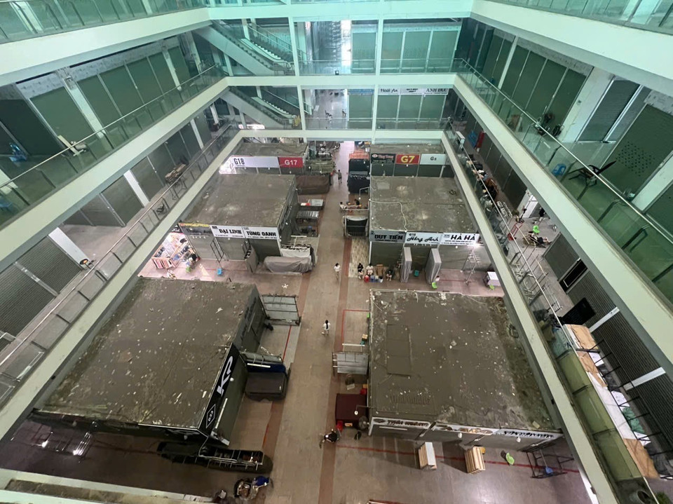 Toàn cảnh bên trong chợ Ninh Hiệp huyện Gia Lâm, thành phố Hà Nội. (Ảnh: Quốc Lũy/TTXVN)