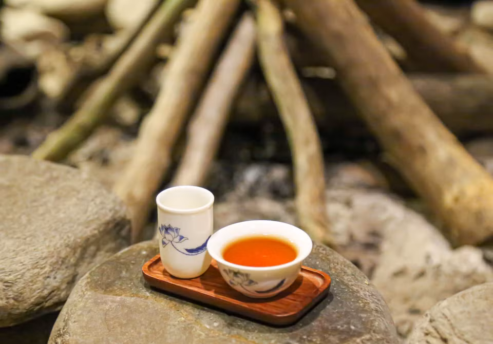 Vẻ đẹp mộc mạc và tinh tế của văn hóa trà Suối Giàng. (Ảnh: Quỳnh Anh/ TTXVN)