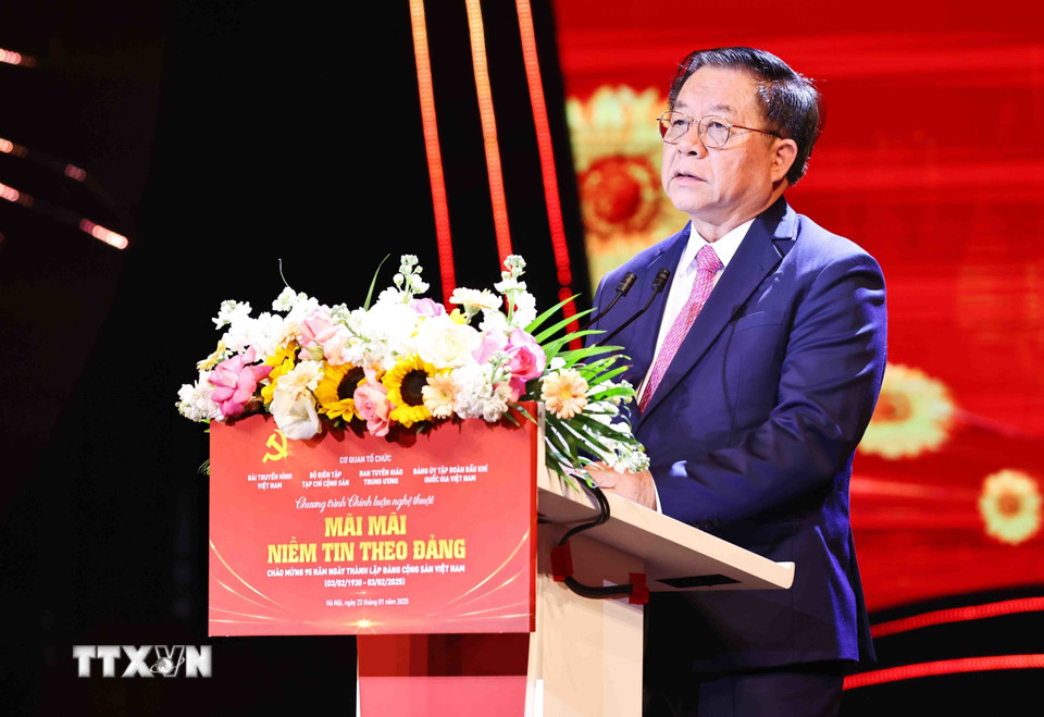 Trưởng Ban Tuyên giáo Trung ương Nguyễn Trọng Nghĩa phát biểu. (Ảnh: Minh Đức /TTXVN)