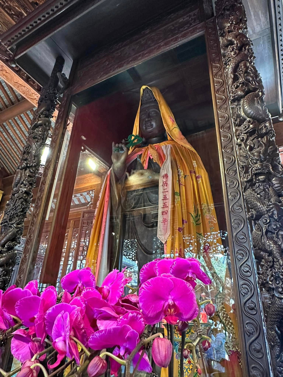 Tượng bên trong chùa. ( Anh Quang/Vietnam+)