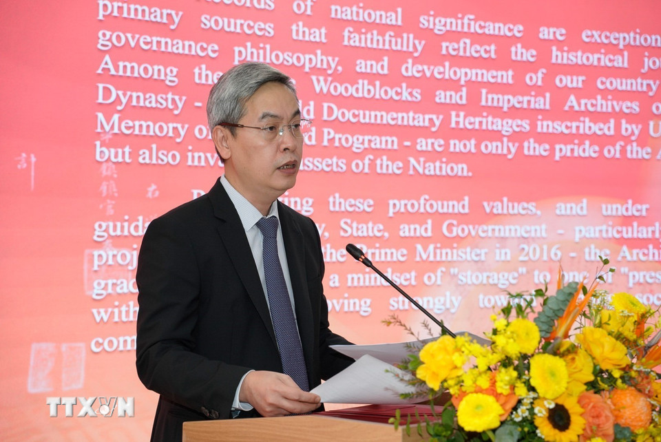 Ông Đặng Thanh Tùng, Cục trưởng Cục văn thư lưu trữ phát biểu. (Ảnh: Khánh Hoà/TTXVN)