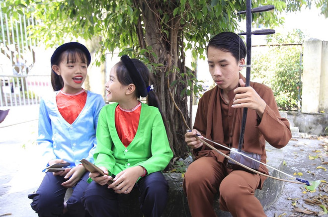 Trải nghiệm ‘Nghệ thuật hát xẩm - Từ hè đường đến sân khấu’ ảnh 1