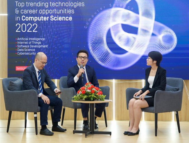 Rộng mở cơ hội nghề nghiệp khi chọn nhóm ngành công nghệ thông tin ảnh 1