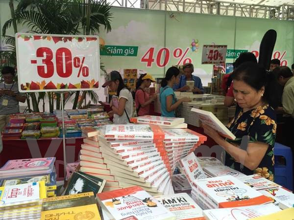 Hội sách Dọn kho đón Tết lần đầu tiên được tổ chức ở cả ba miền ảnh 1