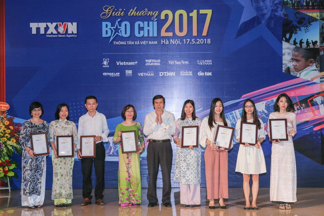 Giải báo chí TTXVN: Dấu ấn mới từ sự hợp tác thông tin toàn ngành ảnh 7