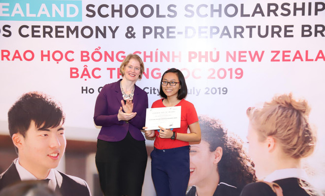 Trao học bổng Chính phủ New Zealand cho 20 học sinh Việt Nam ảnh 1