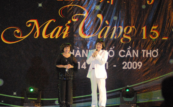 Cần linh hoạt khi xử lý vướng mắc liên quan đến xét tặng danh hiệu ảnh 1