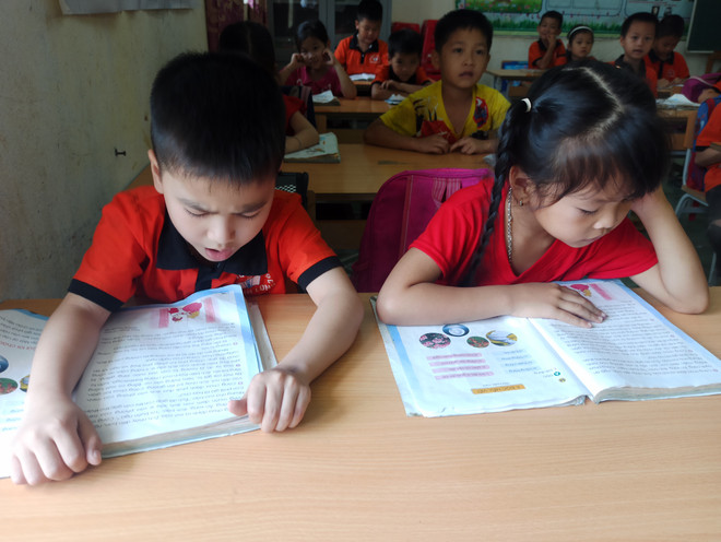 Giao trường chọn sách giáo khoa: Phù hợp thực tiễn, hạn chế tiêu cực ảnh 2