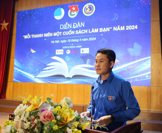 Phó chủ tịch Thường trực Hội Liên hiệp Thanh niên Việt Nam Nguyễn Kim Quy phát biểu tại chương trình. (Ảnh: PV/Vietnam+) van hoa doc1.jpg