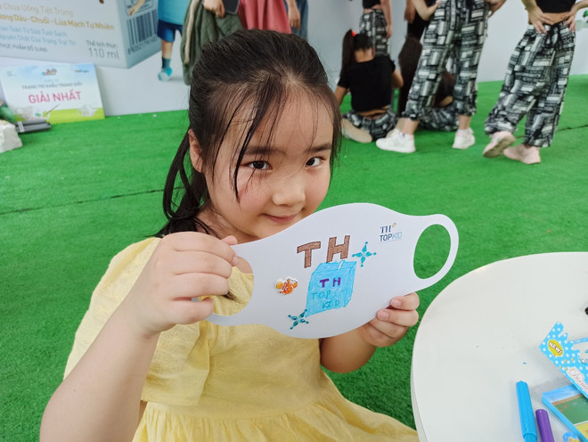 Học sinh, phụ huynh hào hứng với hoạt động chào hè của Tập đoàn TH ảnh 3