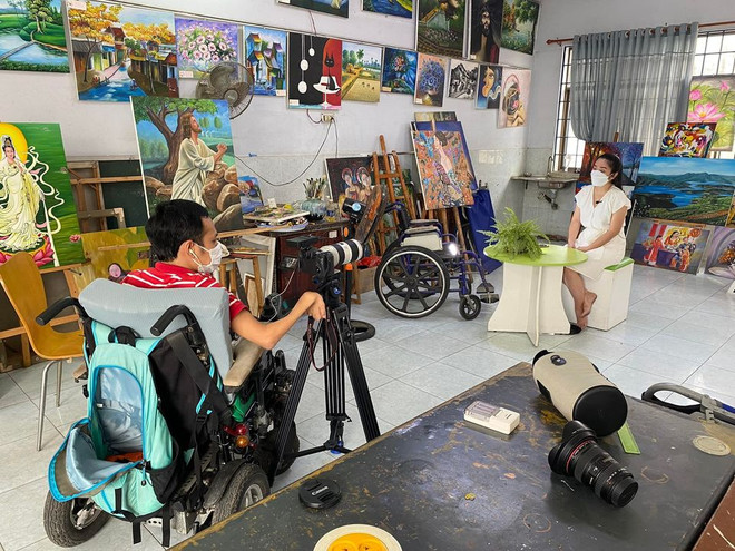 Cảm ơn cuộc đời 2021: Lời tri ân gửi tuyến đầu chống dịch COVID-19 ảnh 1