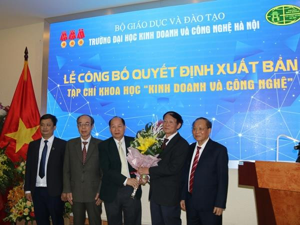 Chính thức thành lập Tạp chí Kinh doanh và Công nghệ ảnh 1