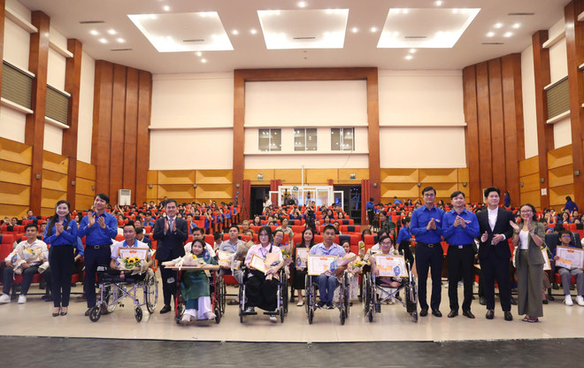 người khuyết tật 2.jpg