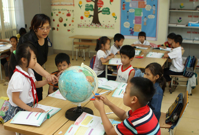 Sẽ xử lý nghiêm cán bộ, đơn vị lạm dụng sổ sách làm khổ giáo viên ảnh 2