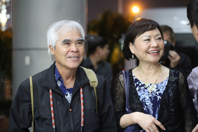 "Em bé Napalm" và nhiếp ảnh gia Nick Út lần đầu hội ngộ tại Việt Nam ảnh 1