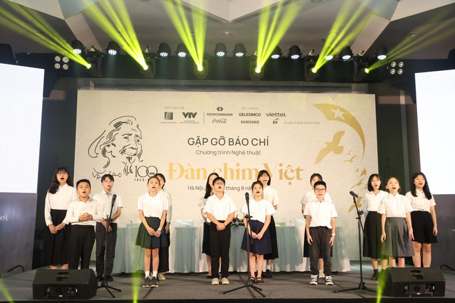 300 nghệ sỹ biểu diễn kỷ niệm 100 năm Ngày sinh nhạc sỹ Văn Cao ảnh 1