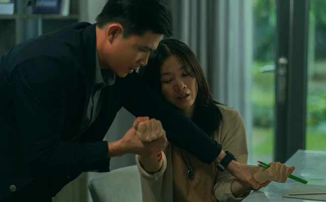 Cuối tuần ra rạp: Người Dơi phủ sóng, ‘Người lắng nghe’ sẽ gặp khó? ảnh 2