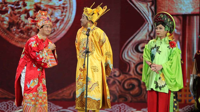 Trang phục lạ mắt của ‘cô’ Đẩu và các Táo trong Táo quân 2018 ảnh 2