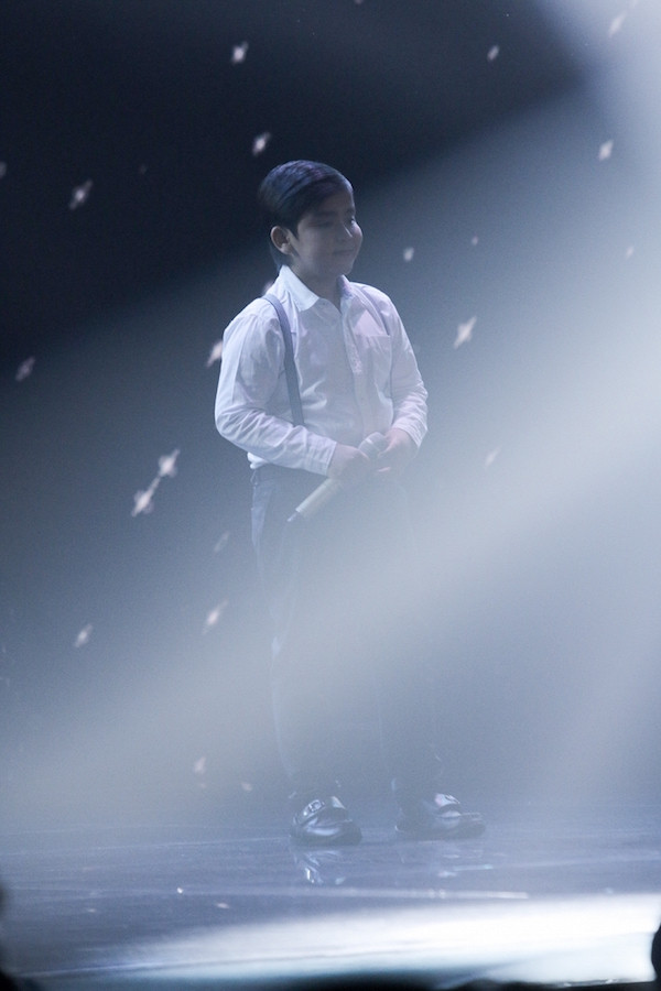 Giọng hát Việt nhí: Cậu bé hát dân ca khiến trường quay “bùng nổ” ảnh 2