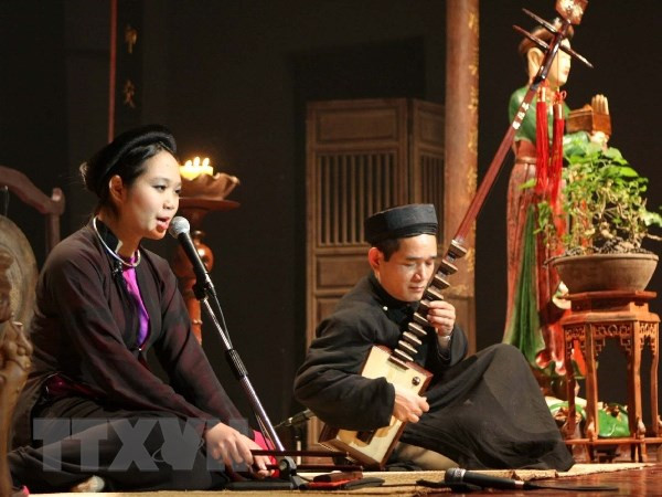 Liên hoan ca trù 2018: ‘Cuộc chơi’ của đào nương, kép đàn thế hệ mới ảnh 1