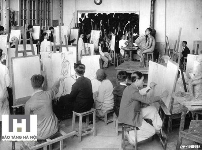 Không gian tái hiện giai đoạn 'chuyển mình' của mỹ thuật Việt Nam ảnh 1