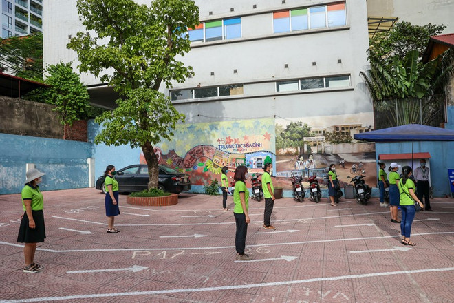 Hà Nội: Các điểm thi tốt nghiệp THPT tổng diễn tập phòng dịch COVID-19 ảnh 1