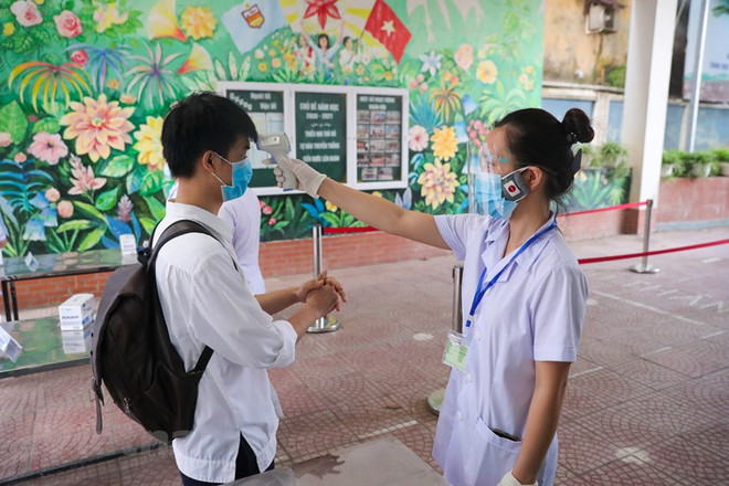 Hà Nội: 167 thí sinh phải thi tốt nghiệp THPT đợt 2 vì dịch COVID-19 ảnh 1