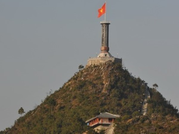 Khu du lịch sinh thái văn hóa tâm linh Lũng Cú chưa tuân thủ quy hoạch ảnh 1