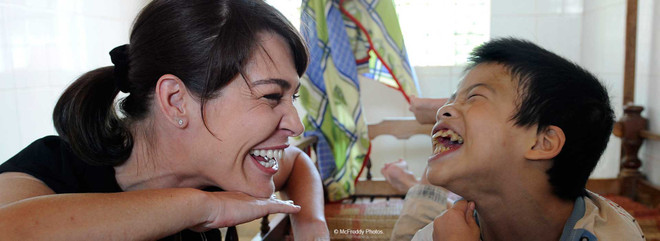 Người phụ nữ Thụy Sỹ và sứ mệnh chắp cánh cho những người kém may mắn ảnh 2