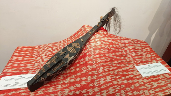 Độc đáo trang phục truyền thống và đồ thủ công của các nước ASEAN ảnh 6