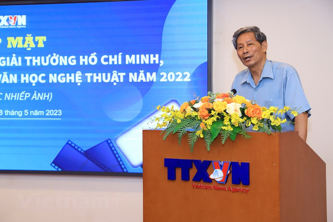 Thế hệ phóng viên chiến trường TTXVN truyền 'lửa' cho lớp trẻ ảnh 2