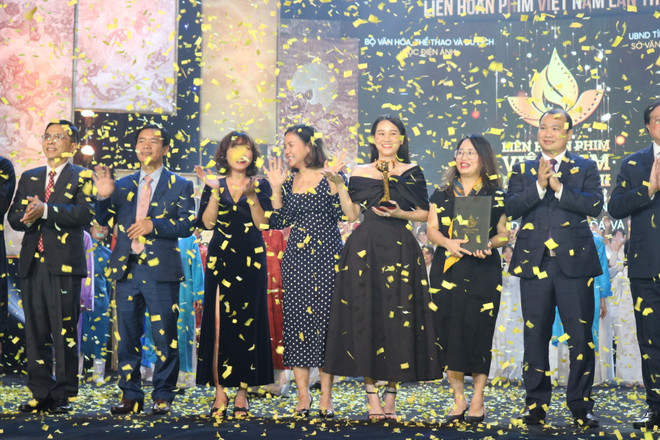 'Ranh giới' và 'Mắt biếc' giành Bông sen vàng LHP Việt Nam lần 22 ảnh 3