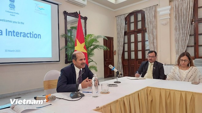 Đại sứ Ấn Độ tại Việt Nam Sandeep Arya. (Ảnh: Minh Thu/Vietnam+) dai su india.jpg
