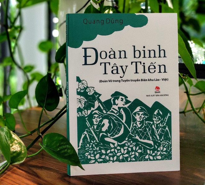"Đoàn binh Tây Tiến," hồi ký của cố thi sĩ Quang Dũng là một trong ba tác phẩm đoạt giải A. (Ảnh: Kim Đồng) Giải thưởng sách quốc gia 2020 vinh danh tác giả của ''Tây Tiến'' ảnh 1